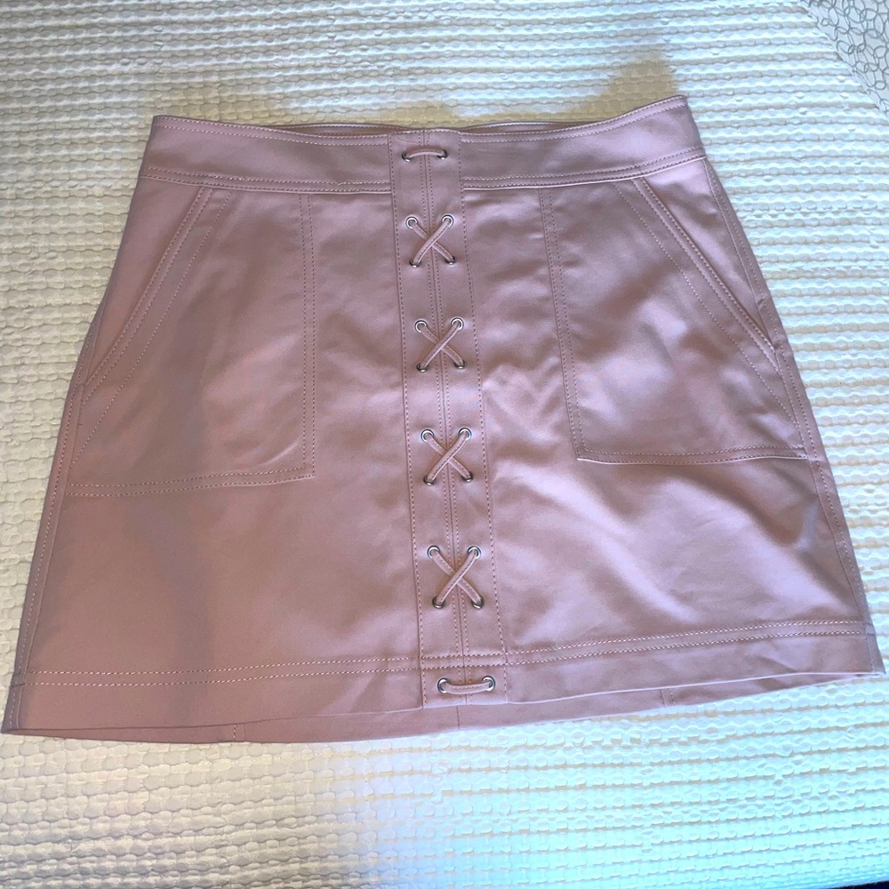 NWT Express criss cross mini skirt pink size 10
